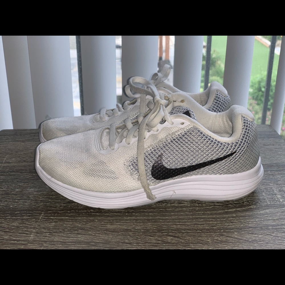 Nike shoes